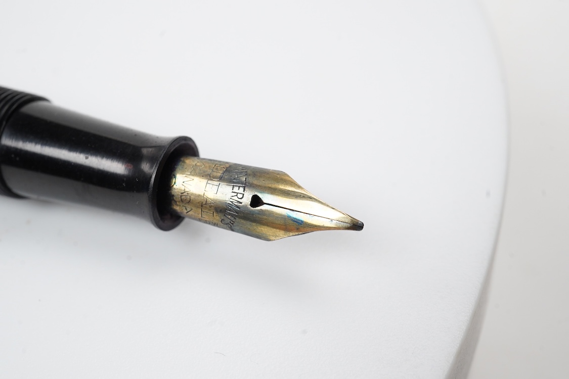 A large Waterman fully covered gold filled fountain pen, lever filler, in fine barley pattern - No.2 Waterman nib